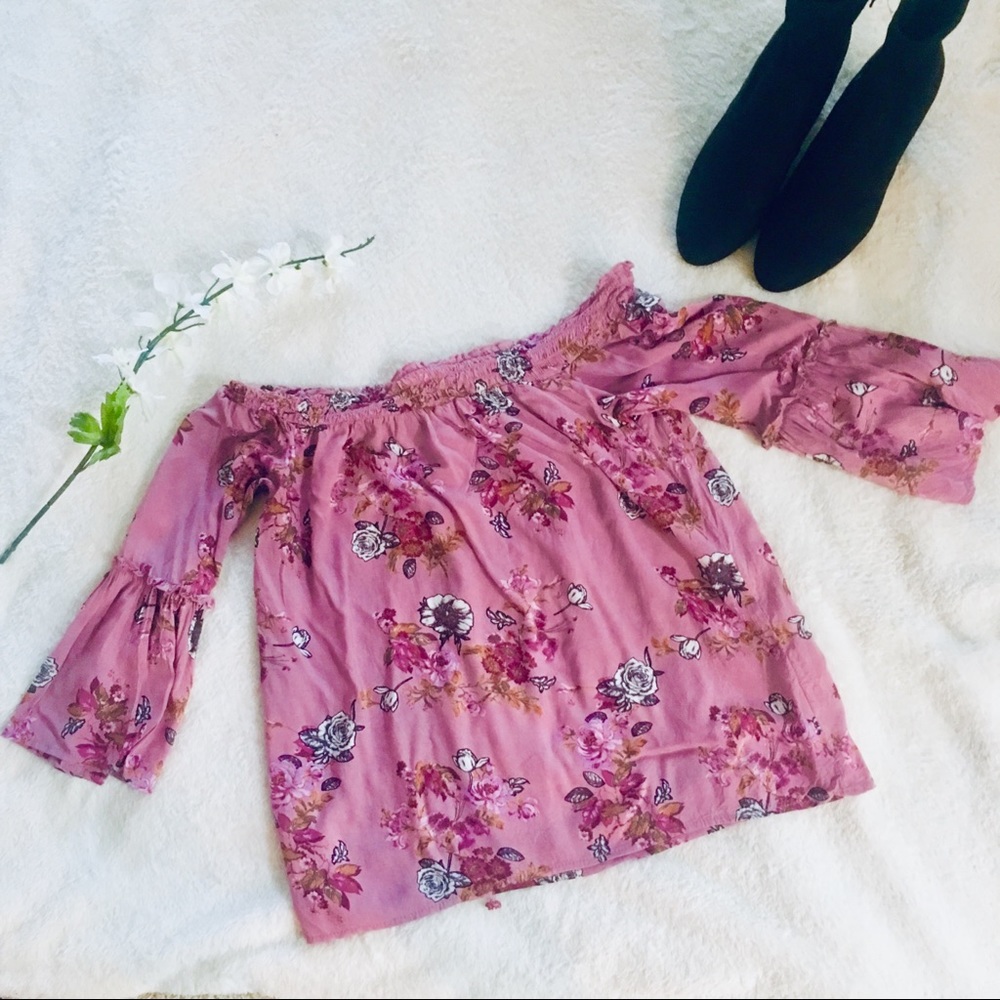 $5 W/ BUNDLE Pink Rose Off The Shoulder Floral Top